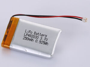 LP482030 3.7V 250MAH Высокая емкость LiPo Pack Энергетическая плотность 150-200 Wh/kg и воздействие на окружающую среду Содержит токсичные вещества