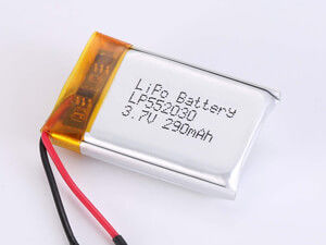 500 циклов Длительность цикла Призматическая LP552030 3,7V 290MAH Литий полимерная батарея для дронов -10C -65C