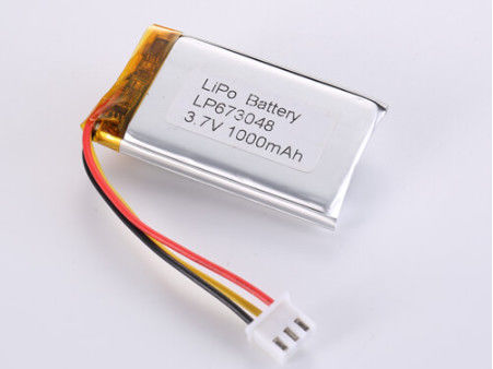 LP673048 3.7V 1000MAH литий-ионные батареи производители 3.7V 1C Пик скорости разряда Серебряные литий-полимерные батареи для электронных устройств