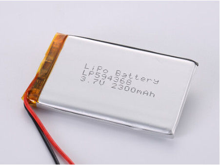 Приемлемое OEM открытое напряжение 3.7V 2300MAH Литий-полимерная батарея с годовым сроком годности и номинальным напряжением 3.7v